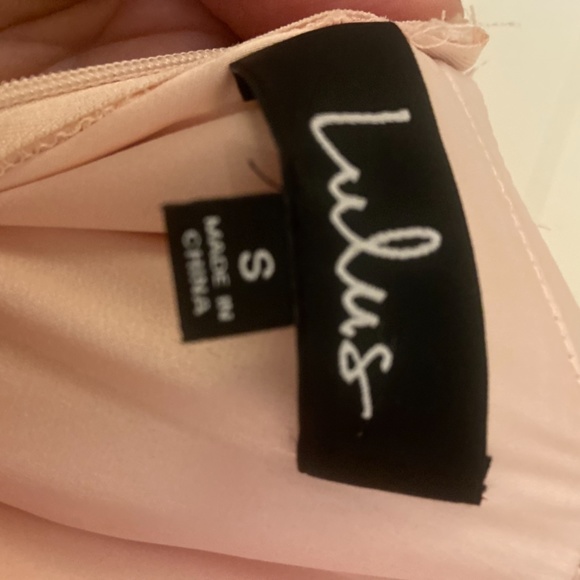 Lulus - Picture 3 of 3